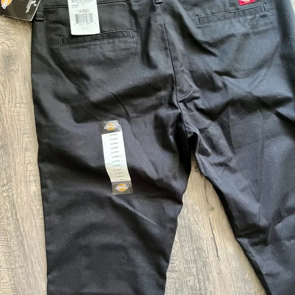 Dickies Flex Twill Pant Skinny Fit - Size 14 reg. - Picture 7 of 10
